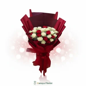 hand bouquet mawar merah putih dengan wrapping merah untuk hadiah anniversary ulang tahun lamaran