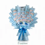 hand bouquet uang biru elegan bunga putih