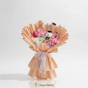 hand bouquet wisuda boneka warna peach